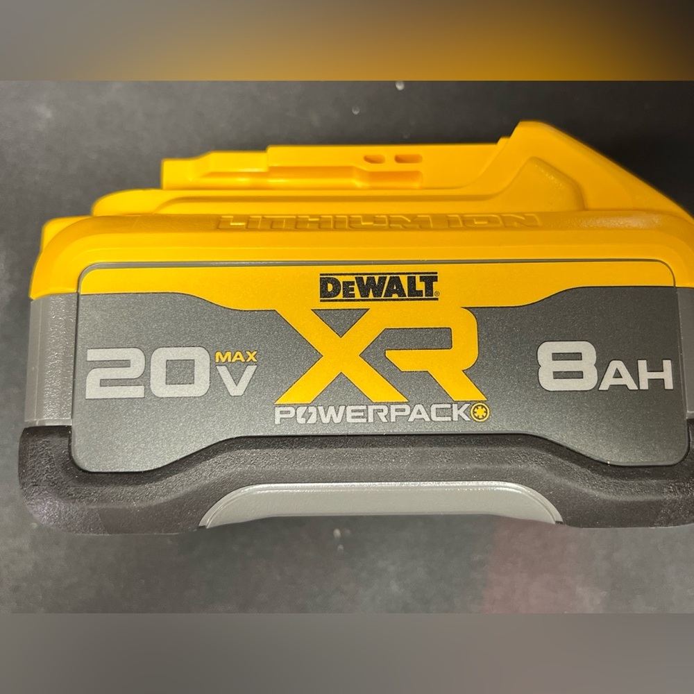 DeWalt 20V Max XR Powerpack 8AH
